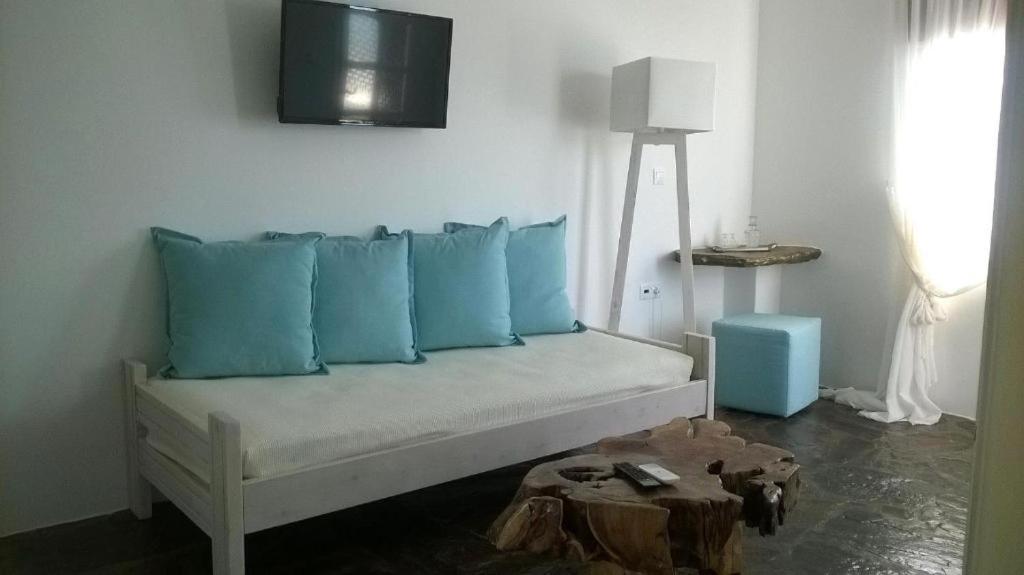 Scorpios Hotel & Suites Samos Town Zewnętrze zdjęcie